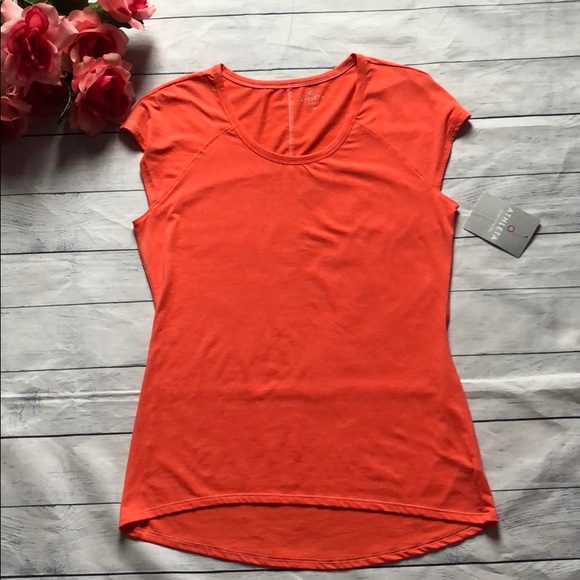 Athleta Tops - NWT Athleta Hi-Low Coral Tinsley Tee